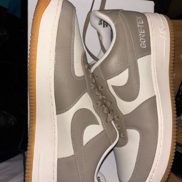 Nike Other - Nike Gore-Tex Sneakers hangfulday